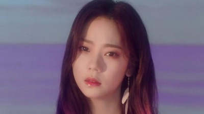 张紫宁 - 火箭少女101紫宁《自己》solo直拍