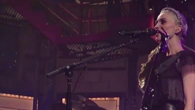 St. Vincent - Rattlesnake (Live On Letterman) (Live)