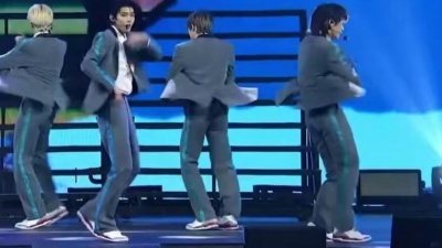 &TEAM - Intro + Dropkick