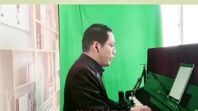 恋爱日常事 - 花腔男高《我为共产主义把青春贡献》，民族唱法美声化！