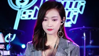 王晴、酷狗首唱会 - 月半小夜曲