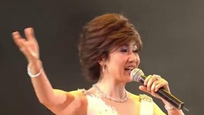 麦洁文、张德兰 - 乘风破浪