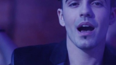 Chris Thrace、Eli - Get Down