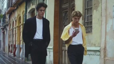 New Hope Club、Danna Paola - Know Me Too Well