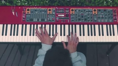 Hayd - I Fall Apart