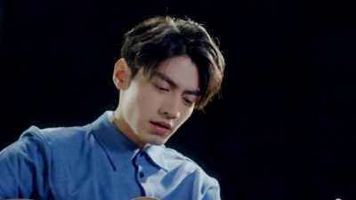 宋柏纬 - 我不该哭 (《爱情白皮书》电视剧插曲)
