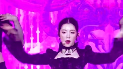 Red Velvet - IRENE & SEULGI - Monster