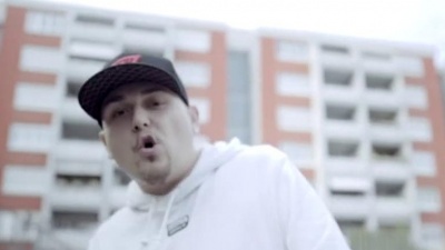 XEN、EAZ - Hit 'em Up