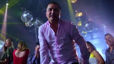 La Arrolladora Banda el Limón de Rene Camacho - Menea, Menea