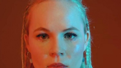 Zeskullz、Tara Rautenbach - Like That