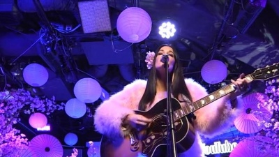 Kacey Musgraves - Slow Burn