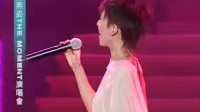 孙燕姿 - 超快感 The Moment演唱会版