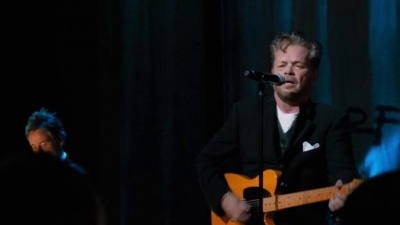 John Mellencamp - Troubled Man