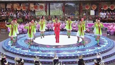 乌兰图雅 - 点赞新时代