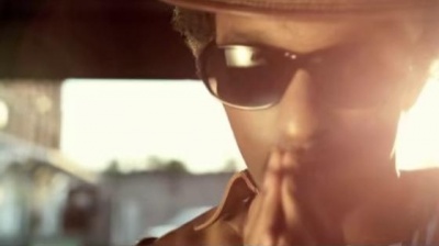 David Guetta、will.i.am、K'naan - Wavin'  Flag