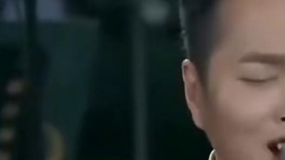 优秀少年钮裔诺 - 云飞一首现场版草原歌曲《离别草原》音律太美了，真好听