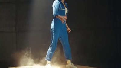 Bishop Briggs - White Flag