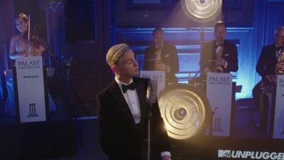 Max Raabe、Palast Orchester - Just One Of Those Things