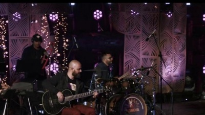 Maneva、Rael - Sem Jeito Ao Vivo