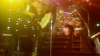 KISS - I Love It Loud