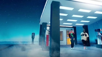 Daddy Yankee、Sech - Definitivamente