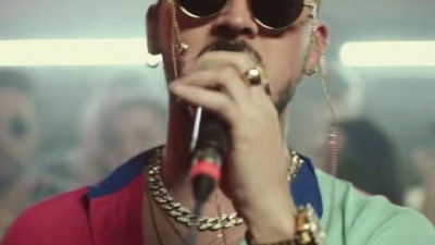 Skinny Happy、Trapical - Deja Así