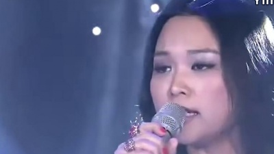 许美静 - 城里的月光 深圳卫视年代秀 现场版