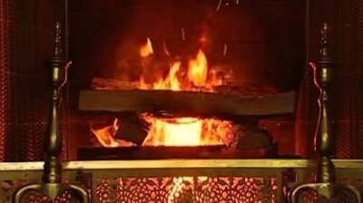 Martina Mcbride - O Come All Ye Faithful (Christmas Classics: The Yule Log Edition)