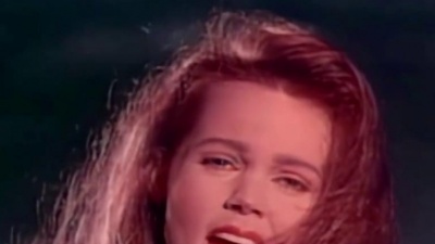 巨胃莎JWS - [Remastered HD • 60fps]  Circle In The Sand - Belinda Carlisle • 1988 • EAS Channel