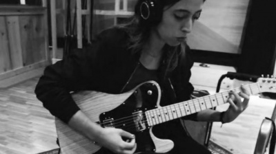 Mikel Erentxun、Amaia - Esos ojos negros(feat. Amaia)