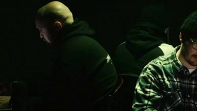 Paleface、Are、Sairas T、Hugo - Dunning Kruger(feat. Are, Paleface & Sairas T)