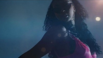 Dj Charlie B、Roy Woods - Speeding