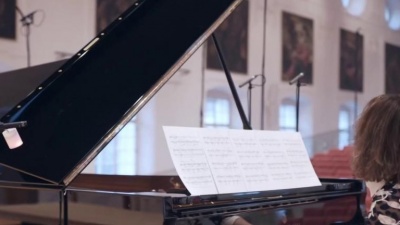 Hélène Grimaud - Silvestrov: 3 Bagatelles, Op. 1 - III. Moderato