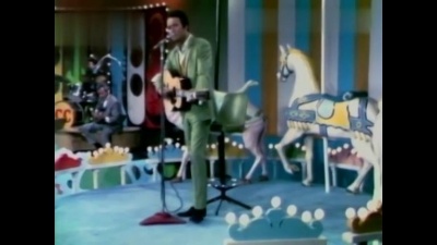 Merle Haggard - Mama Tried (Live)
