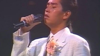 谭咏麟 - 墙上的肖像 谭咏麟87演唱会 现场版