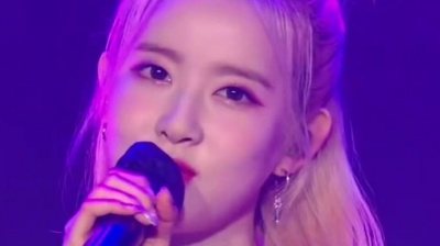 STAYC - 사랑은 원래 이렇게 아픈건가요 (Live At 2021울산서머페스티벌 21/08/16)