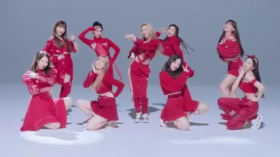 NiziU - Take a picture (Dance Performance Video
