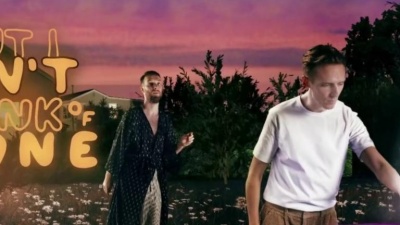 HONNE、Griff - BACK ON TOP