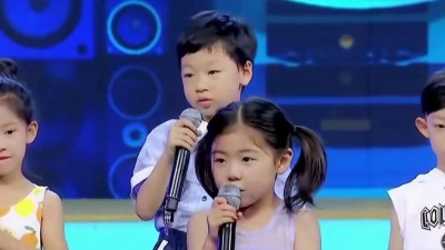 北海龙少太子ミ - 音浪舞台，萌娃演唱《挥着翅膀的女孩》，纯净歌声萌翻现场