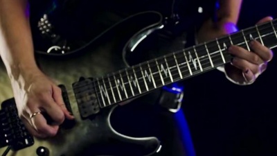 Disturbed、David Draiman、Nita Strauss - Dead Inside