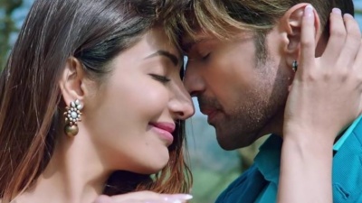 Shreya Ghoshal、Aishwarya Majmudar、Arijit Singh、Anudutt Shamain、Ritu Raj、Salman Shaikh - Heeriye(feat. Ritu Raj, Aishwarya Majmudar, Salman Shaikh and Anudutt Shamain)