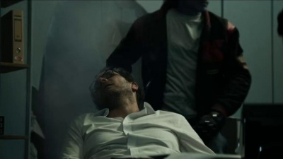 Kavinsky、Cautious Clay - Renegade