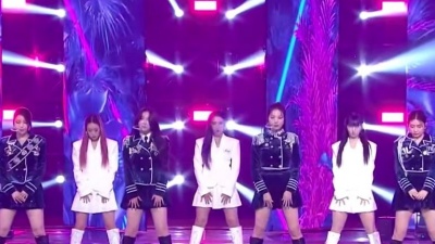 Brave Girls - INTRO + 롤린(Rollin')  + 치맛바람 (Chi Mat Ba Ram)