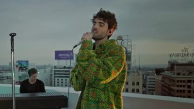 Duncan Laurence - Sleeping On The Phone