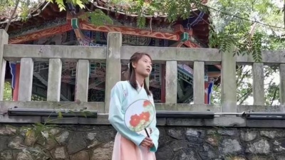 陈举举一举成名 - 贵州山歌《梨树开花白如银》经典山歌对唱