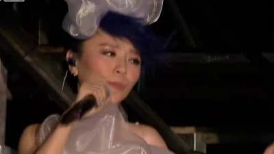 黄雅莉 - 换个地方住(2015 F·Plus乐范52 我爱 Mini Concert)