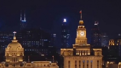 美妆博主 - 《爱情转移》完播+强推+评论，来访者必回 #城市的夜晚 #热门小助手 #热门音乐