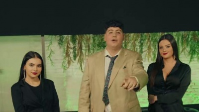 Nyno Vargas、Omar Montes、Moncho  Chavea、Original Elias、Samueliyo Baby、Angeliyo El Blanco - Yo Tengo Un Tic(feat. Original Elias, Nyno Vargas, Angeliyo El Blanco)