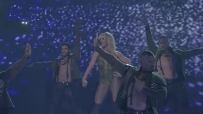 Britney Spears - Womanizer