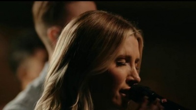 Bryan & Katie Torwalt - The Christ The King